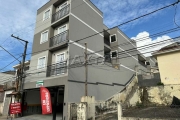 Apartamento novo à venda na Vila NIvi, de 45m²; Com 2 dormitórios, vaga e quintal privativo.