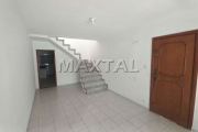 Sobrado na Parada Inglesa, 104m², 3 salas, 2 vagas. Para vender rápido!