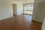 Apartamento em Santana  com 3 dormitórios 2 banheiros, sala com 2 ambiente e lavanderia.