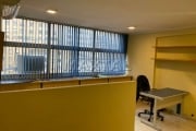 Sala Comercial à venda, 38m² na Avenida Prestes Maia com recepção, copa cozinha e 1 banheiro.