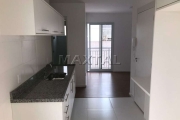 Apartamento de Condomínio, 47m², 2 dormitórios, 1 sala, 1 banheiro, área de serviço e varanda.