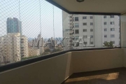 Apartamento na Água Fria, 4 dormitórios, 2 suítes, 3 vagas, piscina. De 184 m².