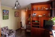 Apartamento na Avenida Parada Pinto, 50m², 2 dormitórios, 1 banheiro, 1 sala, 1 vaga de garagem.