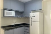 Studio mobiliado, para locação, 1 quarto, cozinha, banheiro, a 5 minutos à pé da estação do Metrô.