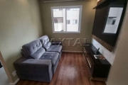 Apartamento com 45m², 2 dormitórios, mobiliado, sala, cozinha, banheiro, área de serviço e 1 vaga.