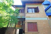 Casa com 3 quartos à venda na Rua Professor Emílio Meyer, 22, Vila Conceição, Porto Alegre