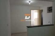 Alugo apartamento de 01 Dormitório proximo ao centro .