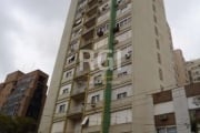 Apartamento 3 quartos com Vaga no Bairro Independência em Porto Alegre. Próximo a colégios, hospitais.&lt;BR&gt;Apartamento 3 dormitórios, 2 banheiros, sala living, sala de jantar, cozinha, copa, desp