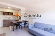 Imobiliária Orientta ALUGA excelente apartamento mobiliado com 02 dormitórios e 1vaga de garagem. De frente para a redenção e uma infraestrutura completa. &lt;BR&gt;ALUGUEL R$ 3475,00 CONDOMÍNIO 340,0