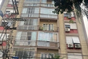 Ótima oportunidade de adquirir um apartamento no Centro Histórico de Porto Alegre. Com 2 dormitórios e 1 banheiro social, esta unidade conta com uma área privativa de 59.87m² e área total de 98.14m². 