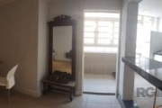 Apartamento 3 dormitório, de frente, todo reformado,  98m² , Bairro Cidade Baixa- Porto Alegre&lt;BR&gt;&lt;BR&gt;Ótimo apartamento, 3 dormitórios, transformado em 2 dormitórios, todo reformado, de fr