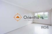 Imobiliária Orientta Imóveis ALUGA APARTAMENTO NOVO com 2 dormitórios, sendo 1 SUÍTE, 2 vagas de garagem, excelente iluminação, cozinha estilo americana , churrasqueira, 2 banheiros com box de vidro e