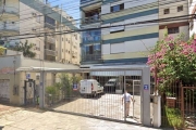 Apartamento Garden amplo de 2 dormitórios com possibiliade para 3 dormitórios e 2 terraços. Possui hall de entrada, living dois ambientes, banheiro social, cozinha com armário de pia e paneleiro, área