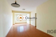 Imobiliária Orientta ALUGA Excelente apartamento com 3 quartos amplos, sendo 1 suíte, sala, cozinha com armários, área de serviço grande e 1 vaga.&lt;BR&gt;&lt;BR&gt;Ao lado do bairro Higienópolis o c