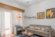 Imobiliária Orientta ALUGA  imóvel amplo para alugar no bairro Menino Deus, em Porto Alegre! Com 2 quartos, sendo 1 suíte, e um total de 2 banheiros. Condomínio bem estruturado, este espaço oferece co