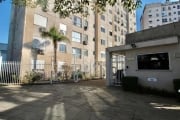 Excelente apartamento na Cavalhada quase ao lado do Zaffari Cavalhada, , com 02 dormitórios, sendo 1 suíte, living 2 ambientes, banho social, cozinha americana com churrasqueira, área de serviço , alg