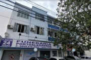 Vende apartamento de frente  com 98,30 m2 , sendo 3 dormitórios  living dois ambientes , copa cozinha , espaço área intima que comporta um escritório ou sala para tv , banheiro auxiliar  área coberta 