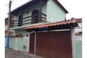 Casa de Condomínio para venda em Fluminense de 250.00m² com 3 Quartos, 1 Suite e 2 Garagens