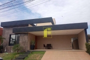 Casa de Condomínio para alugar em Figueira Ii de 185.00m² com 3 Quartos, 1 Suite e 3 Garagens