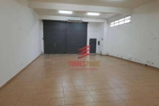 Loja para alugar em Vila Matias de 250.00m²