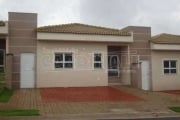 Casa de Condomínio para venda em Loteamento Municipal São Carlos 3 de 76.00m² com 3 Quartos, 1 Suite e 2 Garagens