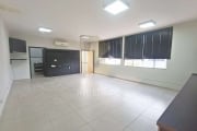 Sala Comercial para alugar em Jardim São Luiz de 43.00m² com 1 Quarto, 1 Suite e 5 Garagens