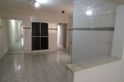 Casa para alugar em Centro de 220.00m² com 3 Quartos e 2 Garagens