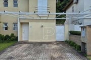 Casa de Condomínio para venda em Granja Viana de 140.00m² com 3 Quartos, 1 Suite e 2 Garagens