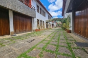 Casa em Condomínio para Venda em Teresópolis, Alto, 4 dormitórios, 2 suítes, 2 banheiros, 1 vaga