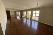 Apartamento à Venda com 167m², 4 dormitórios, 1 suíte, 2 salas e 2 vagas!!!