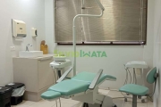 EXCELENTE SALA COMERCIAL DE 10 M² EQUIPADA E PRONTA PARA DENTISTA, LOCALIZADA NO CENTRO.