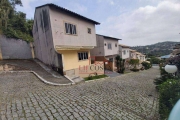 Casa em condomínio em Pendotiba com 3 dormitórios sendo 1 suíte. 2 vagas  à venda, 93 m² por R$ 410.000 - Badu - Niterói/RJ