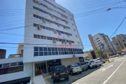 Sala comercial na cobertura no bairro Joaquim Távora.