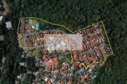 Casa à Venda em Cond. Carmel: 4 Dormitórios e 360m² por R$1.390.000