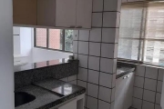 APARTAMENTO EM CASA AMARELA