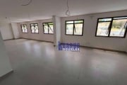 Aluga-se linda sala comercial com 64,78m2 no Valentina, trata-se da primeira locação, com uma vaga de garagem, Sol da manhã.