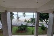 APARTAMENTO REFORMANDO FRENTE AO MAR, NA PRAIA DAS ASTÚRIAS