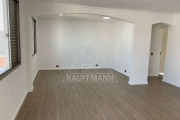 Apartamento no Jardins  à Venda  - 3 Suítes e 3 Vagas de Garagem de 189m² A.U