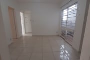 Aluga-se Apartamento 02 dormitórios na Bela Vista