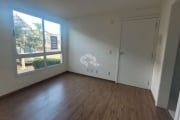 Apartamento térreo com pátio, 2 dormitórios  e 1 vaga