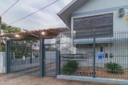 Casa em condomínio com 3 dormitórios e 2 vagas no bairro Vila Nova.