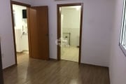 Crédito Real vende apartamento de 1 dormitório com suíte no bairro Jardim Leopoldina em Porto Alegre-RS