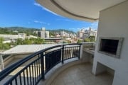 APARTAMENTO SEMIMOBILIADO COM 3 QUARTOS SENDO 1 SUÍTE E 2 VAGAS DE GARAGEM NO BAIRRO TRINDADE EM FLORIANÓPOLIS/SC