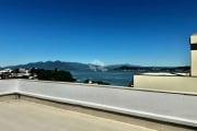 COBERTURA NO BOM ABRIGO EM FLORIANÓPOLIS COM 4 QUARTOS E VISTA PANORÂMICA