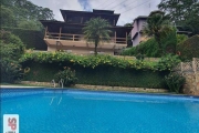sobrado  3 Dormitórios 4 Suítes 6 Vagas 458,00 m² Serra da Cantareira