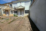 Casa em Condomínio com 2 dormitórios, aceita financiamento no Bairro Rio Branco/Canoas -RS.