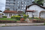 Casa de esquina, à venda, 4 quartos, piscina, jardim, no Bairro Aparício Borges, Porto Alegre/RS