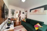 Apartamento 02 dormitórios, reformado, 1 vaga de garagem no bairro Passo D'areia, em Porto Alegre. Aceita financiamento.