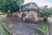 Casa comercial de esquina à venda no bairro Cristo Redentor, em Porto Alegre.