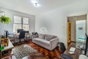 Apartamento 3 dormitórios, semimobiliado, sacada e churrasqueira no bairro São Geraldo, em Porto Alegre. Aceita financiamento e FGTS..